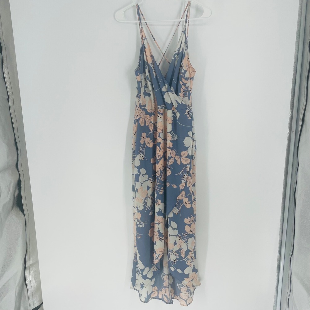 ASTR The Label Blue Floral High Low Wrap Maxi Dress size M Feminine Garden - Picture 2 of 16